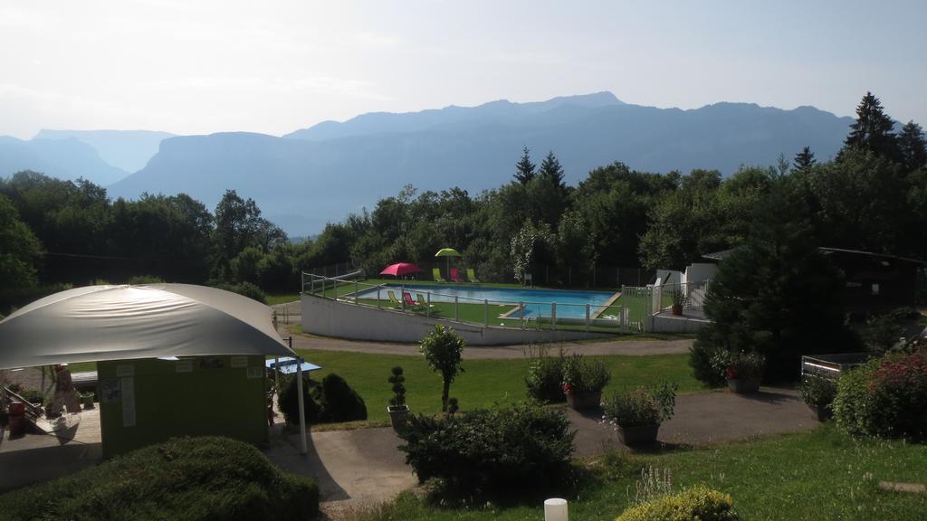 Готель Team Holiday - Camping Le Balcon De Chartreuse Miribel-les-Echelles Екстер'єр фото