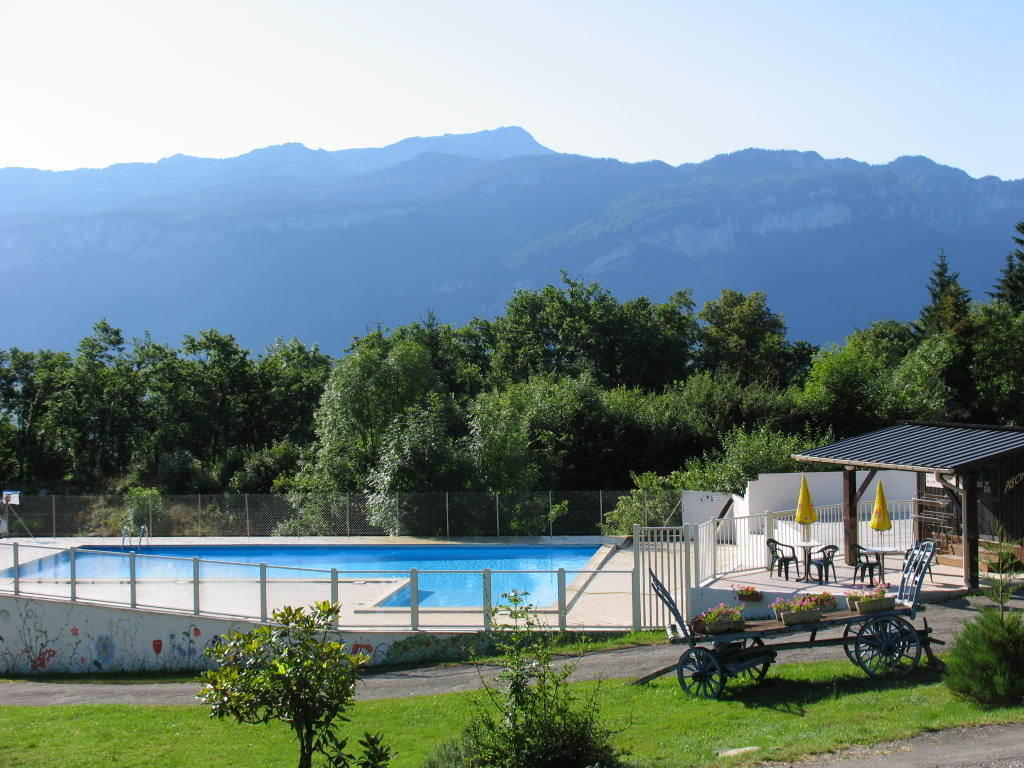 Готель Team Holiday - Camping Le Balcon De Chartreuse Miribel-les-Echelles Екстер'єр фото